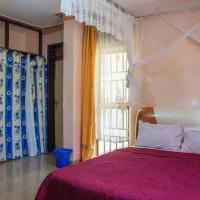 Royal Crane Resort, hotel dicht bij: Luchthaven Arua - RUA, Arua