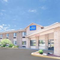 Baymont by Wyndham Port Huron、ポートヒューロンにあるSt. Clair County International Airport - PHNの周辺ホテル