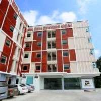 Triple Trees Hotel, hôtel à Pathum Thani