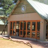 Kalahari Game Lodge, hotel en Koës