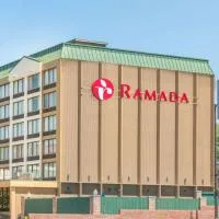 Ramada by Wyndham Cumberland Downtown, hotel v destinácii Cumberland