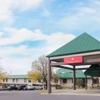 Ramada by Wyndham Plymouth Hotel & Conference Center, hotel en Plymouth