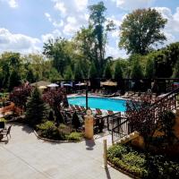 New Hope Inn & Suites, hotel near Doylestown - DYL, New Hope