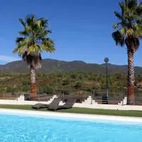 Logis Hôtel LE PRESSOIR, hotel in Saint-Chinian