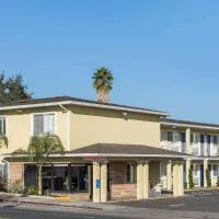 발레이오에 위치한 호텔 Vallejo Inn
