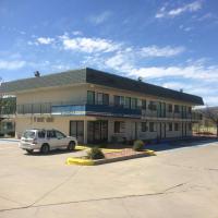 Travelodge by Wyndham Raton, hotel cerca de Aeropuerto de Raton Municipal (Crews Field) - RTN, Ratón