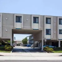 Days Inn by Wyndham Orange Anaheim, hotel i Orange