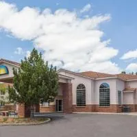 Days Inn by Wyndham Capitol Reef, מלון בטורי