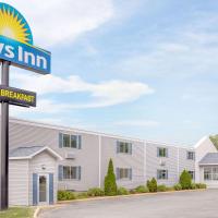 Days Inn by Wyndham Cedar Falls- University Plaza, hotell sihtkohas Cedar Falls lennujaama Waterloo regionaalne lennujaam - ALO lähedal