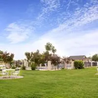 Days Inn by Wyndham Delta, hotel in Delta