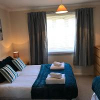 Arma Short Stays - Conifer Drive, hotel in Bicester