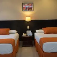 Hotel Los Almendros, готель у місті Манта
