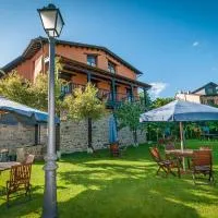 Hotel Rural El Verdenal、Noceda del Bierzoのホテル