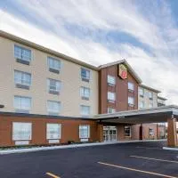 Super 8 by Wyndham Mont Laurier, hotel v destinaci Mont-Laurier