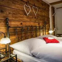 B3 Boutique-Bed&Breakfast, хотел в Gsteigwiler