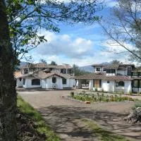 Sierra Alisos Hotel de Campo, хотел в Hacienda Tambillo Alto