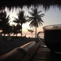East Lombok Dive Hotel - Rooms on the beach with seaview, hotel sa Labuhan Pandan