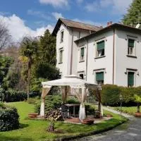 레코에 위치한 호텔 Villa del Cigno