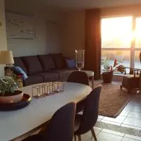 Apartment Nathalie โรงแรมในComines
