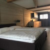 Charly Studio In Gstaad, hotel en Saanen, Gstaad