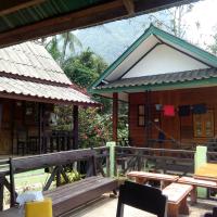 SuanPhao Guesthouse