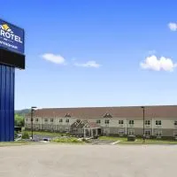 Microtel Inn & Suites By Wyndham Mineral Wells/Parkersburg, hotel v destinácii Mineralwells