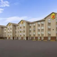 Fort Nelson में, होटल Super 8 by Wyndham Fort Nelson BC