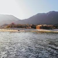 Yasmina Beach, отель в Табе