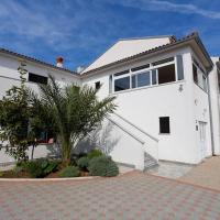 Apartments Ana &ndash; hotel w Krku