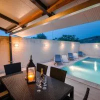 Ta' Giga, hotel en Għarb
