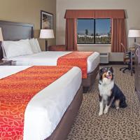 Gray Wolf Inn & Suites, hotel in West Yellowstone