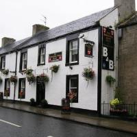 The Robertson Arms Hotel, hotel in Carnwath