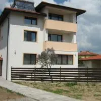 Elin Pelin에 위치한 호텔 Khan Krum House & Apartments for rent