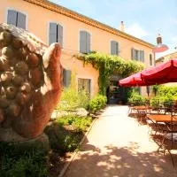 Logis Hotel - Restaurant La Marbrerie, hotel a Caunes-Minervois