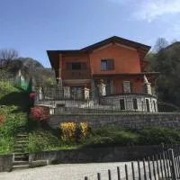 B&B San Pellegrino Terme, hotel u gradu Zogno