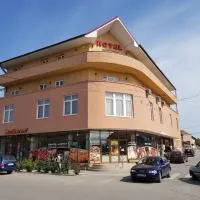 Hotel Floare de Colt – hotel w mieście Teiuş