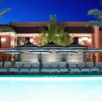 Sands Hotel and Spa, готель у місті Індіан-Веллс