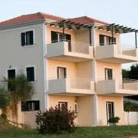 Emilios Villas: Palairos şehrinde bir otel