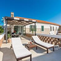 Apartments Fontana &ndash; hotel w mieście Zadar