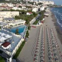 Hotel La Playa、スペルロンガのホテル