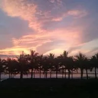 Coconut Beach Homestay، فندق في Beinan