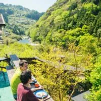 Momonga Village，三好的飯店