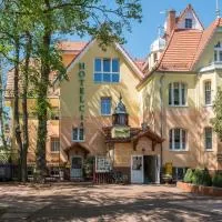Hotel Cis, hotel v mestu Świnoujście