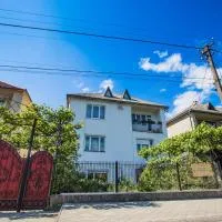 Guest House in Drachino – hotel w mieście Swalawa
