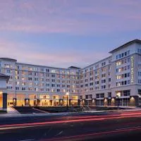 Hotel Madison & Shenandoah Conference Ctr., ξενοδοχείο σε Harrisonburg