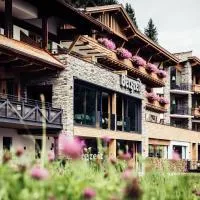 Biohotel Bergzeit, hotel em Zöblen