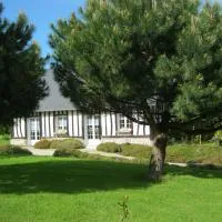 Gîte des Pins Penchés, hotel v destinaci Brunville