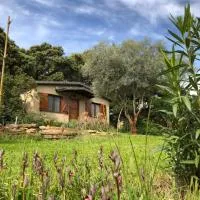 La Cerca Del Alcornoque，Casas de Belvis的飯店