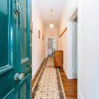 Azile 1875 Heritage Victorian Duplex, hotel v destinaci Grafton