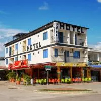 Hotel Bahía Cadi, ξενοδοχείο σε Puerto López